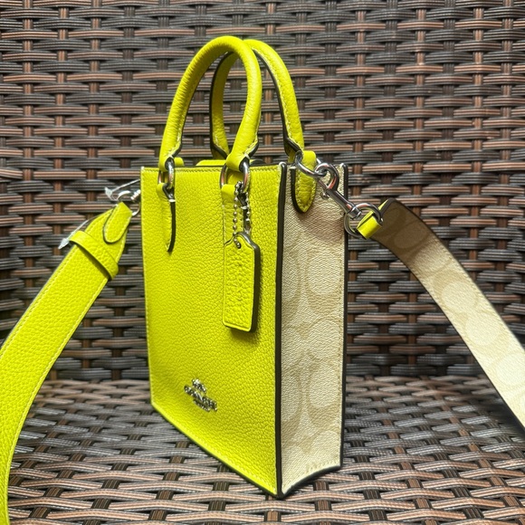 North South Mini Tote With Signature Canvas coach cj501 - Picture 2 of 8